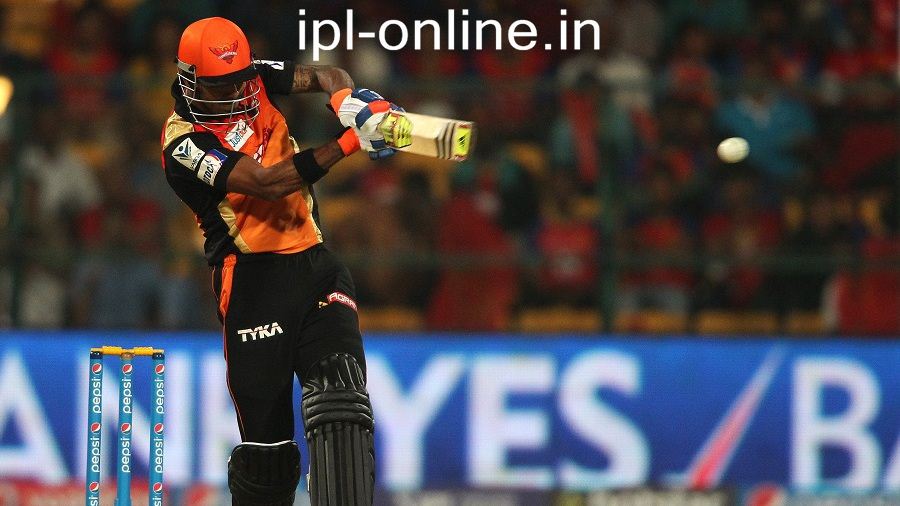 Royal Challengers Bangalore v Sunrisers Hyderabad